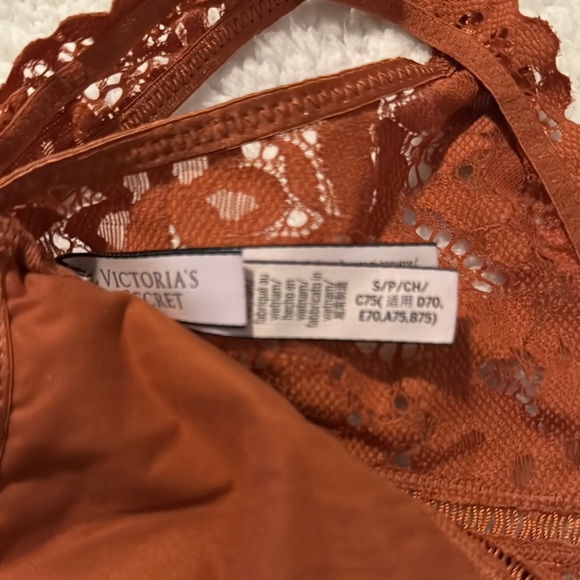 Victoria's Secret Lace Bralette in Rust - Picture 2 of 3